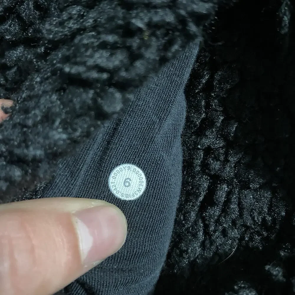 lululemon athletica preowned good